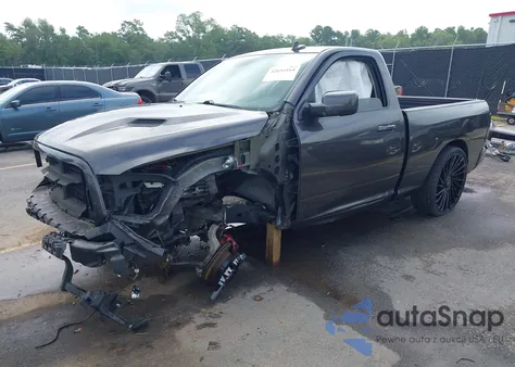 2016 Ram 1500 Sport из США, поврежденный, VIN 3C6JR6CT7GG174387